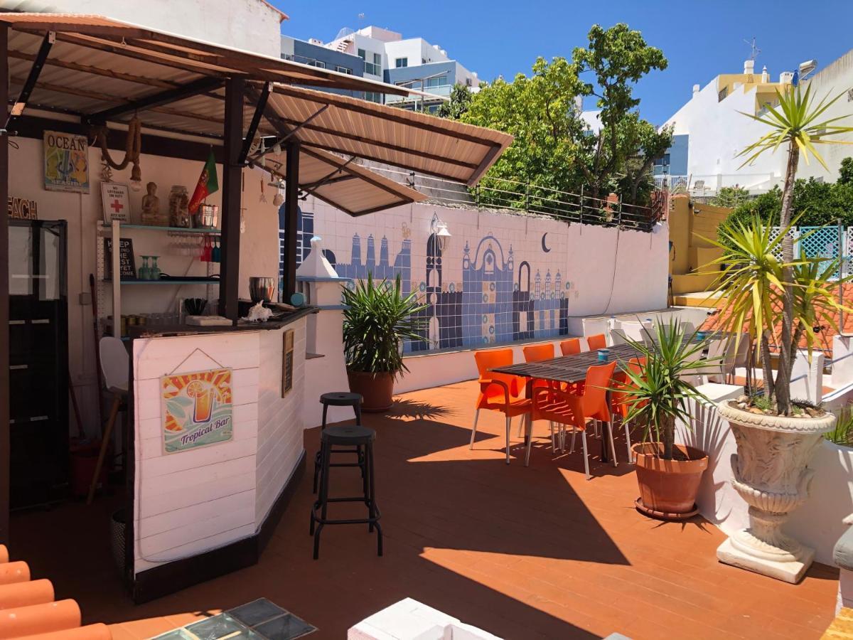 Orange Terrace Hostel อัลบูเฟรา ภายนอก รูปภาพ
