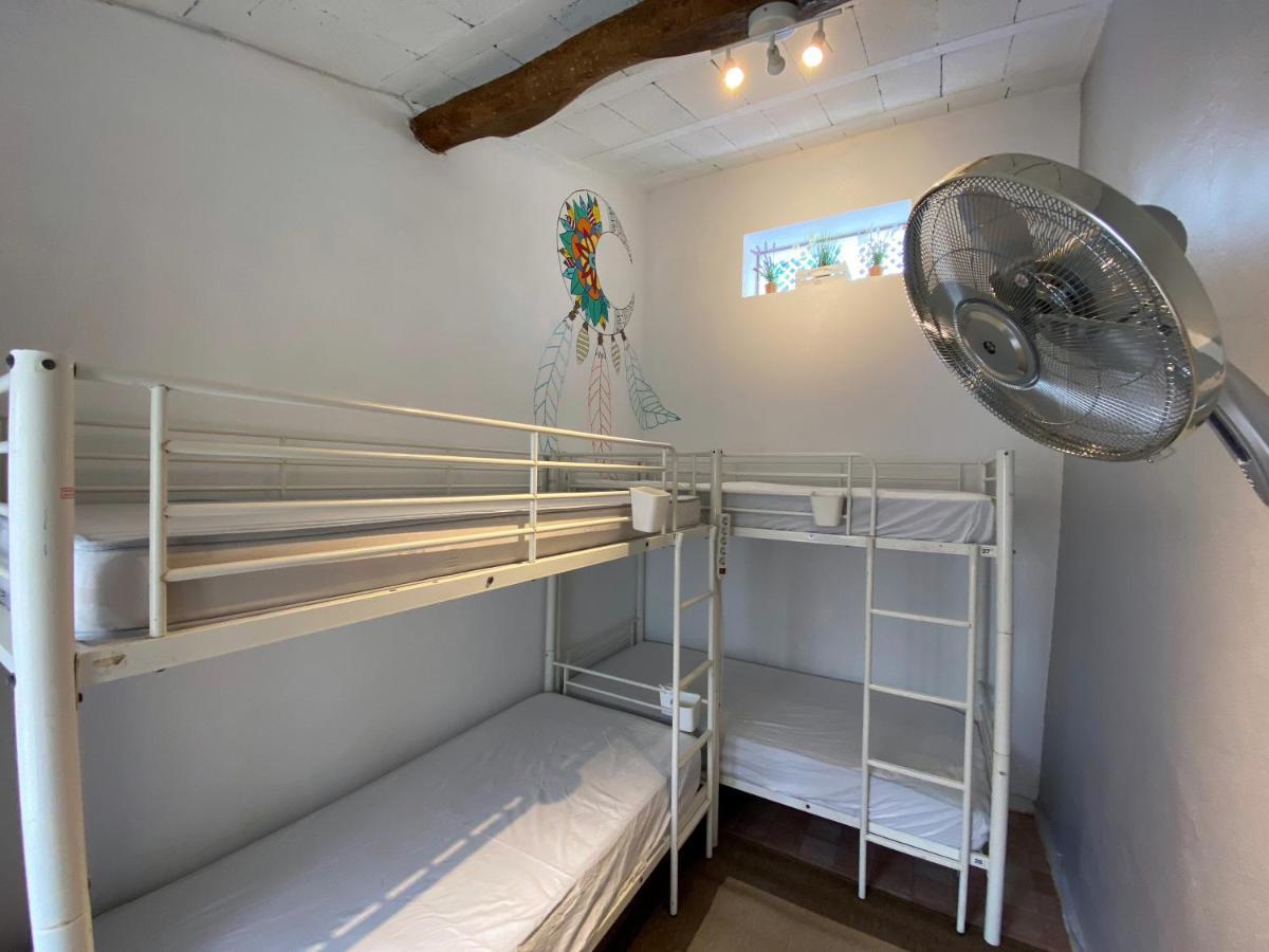 Orange Terrace Hostel อัลบูเฟรา ภายนอก รูปภาพ